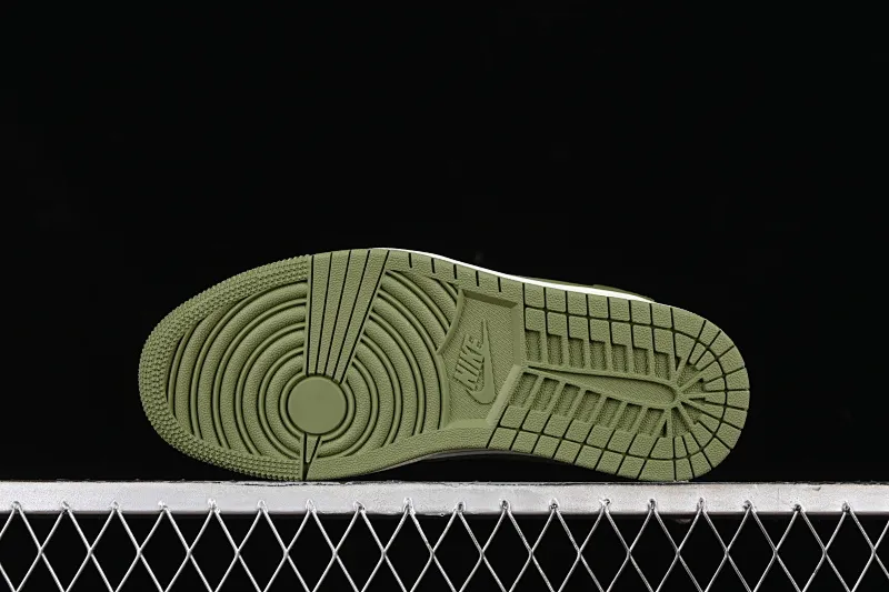 All Categories Air Jordan Jordan Series Basketball Shoes Air Jordan 1 Low High-end Customized Low-top Shoes Travis Scott x Fragment Design x Air Jordan 1 Low OG SP AJ1 Joe 1 Stussi Joint-Beige Army Green Low-top Cultural Casual Shoes DM6688-602